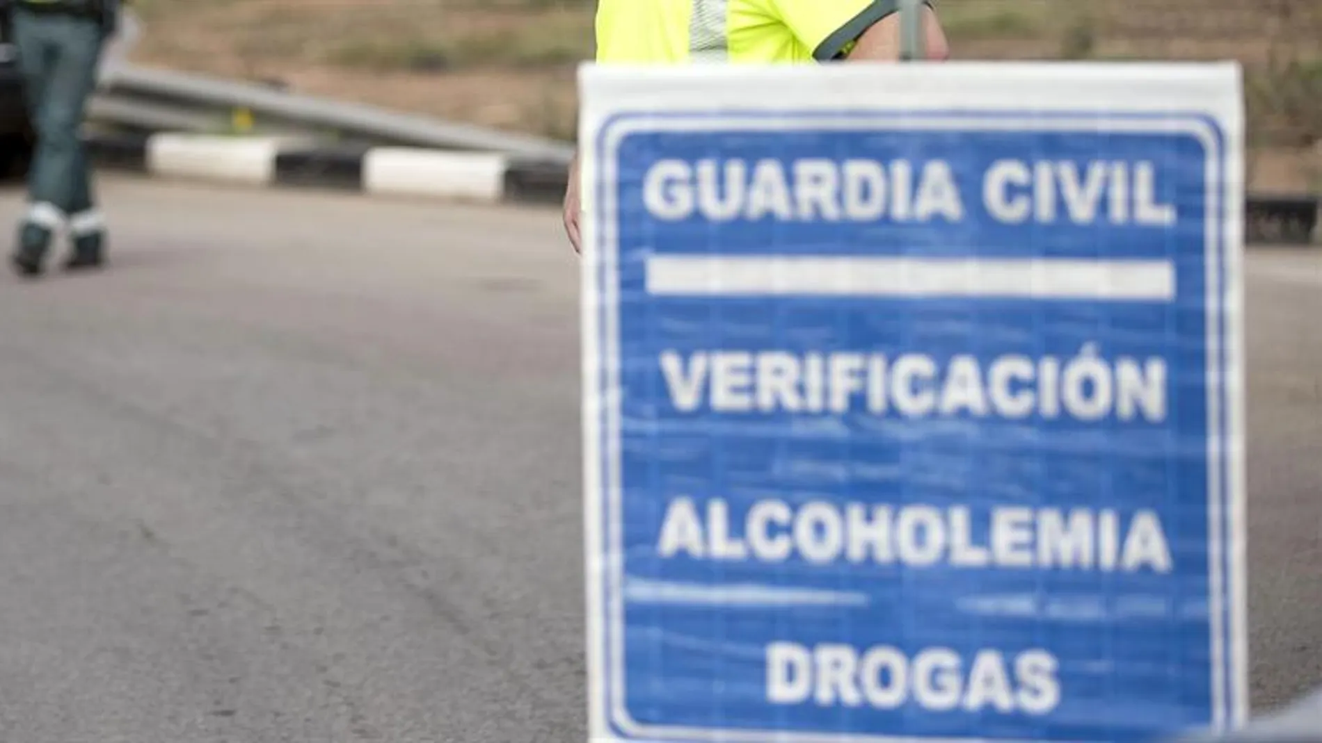 Control de alcoholemia y drogas Control de alcoholemia y drogas