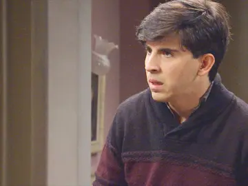 Ángel atormentado Ángel atormentado