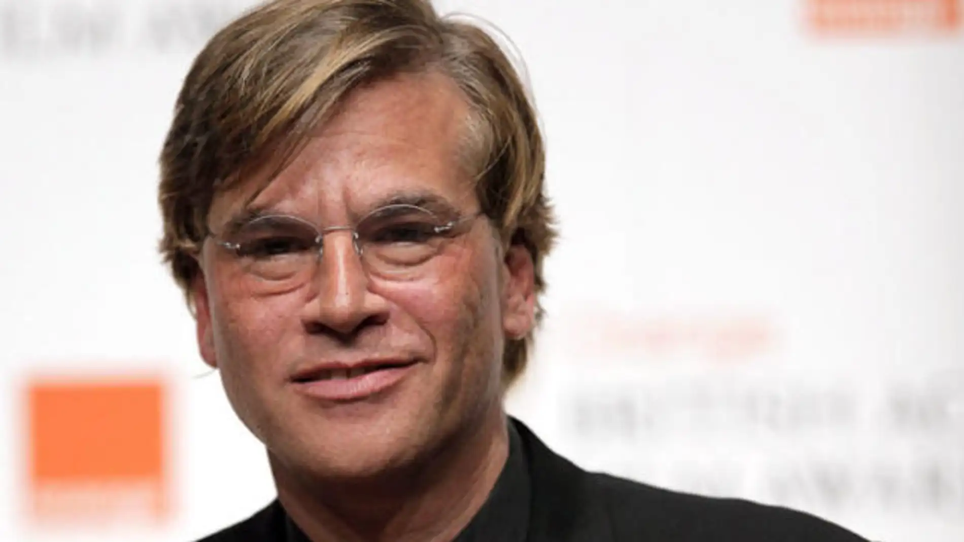 Aaron Sorkin dirigirá la adaptación televisiva de 'Algunos hombres buenos'