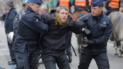 La Policía ha detenido a al menos diez personas La Policía ha detenido a al menos diez personas