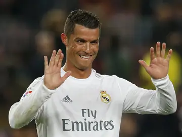 Cristiano celebra la victoria del Real Madrid en el Clásico Cristiano celebra la victoria del Real Madrid en el Clásico