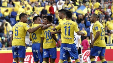 Las Palmas celebra un gol de Jonathan Viera