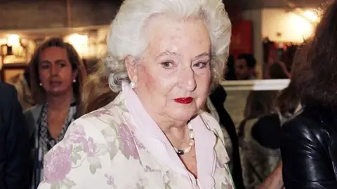 La infanta Pilar de Borbón, hospitalizada en una clínica de Madrid La infanta Pilar de Borbón, hospitalizada en una clínica de Madrid