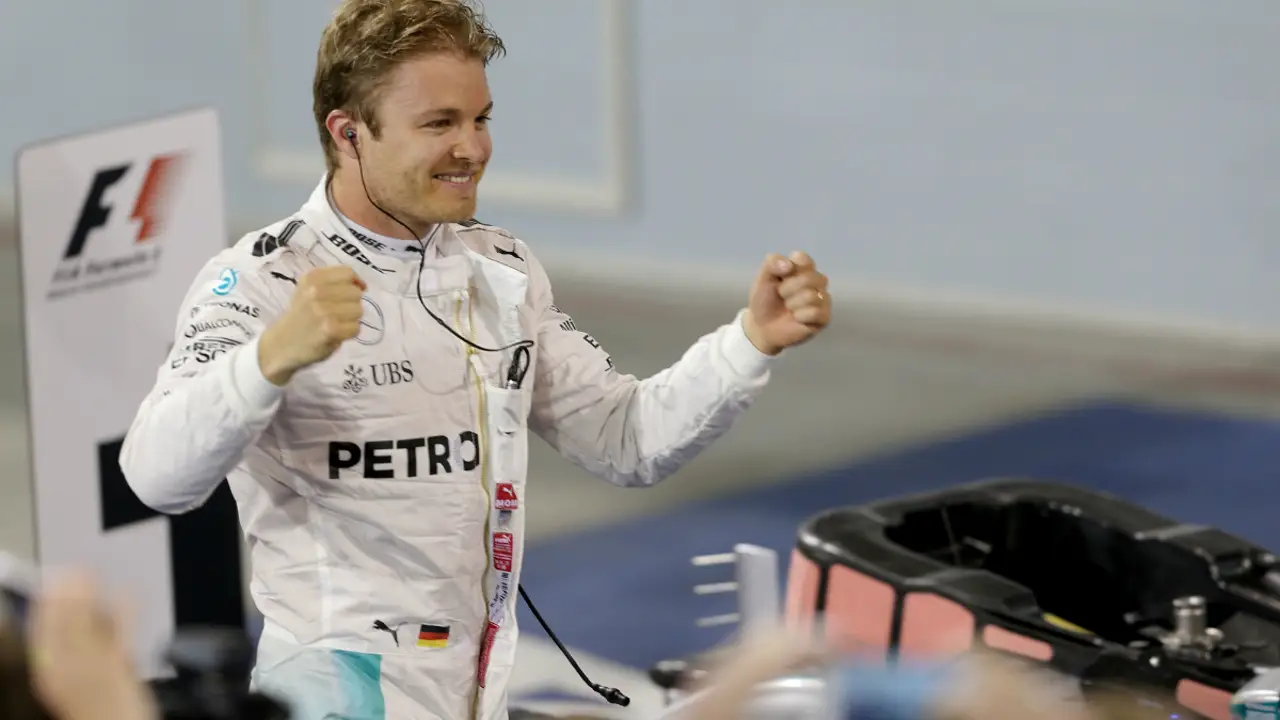 Rosberg celebra una victoria en Baréin