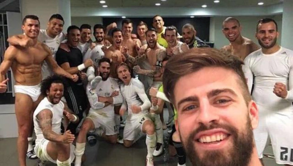 Piqué, 'infiltrado' en el vestuario del Madrid tras el Clásico