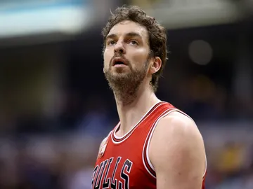 Gasol, con cara de circunstancias Gasol, con cara de circunstancias