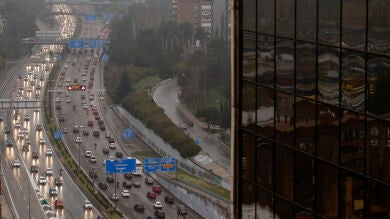 Las carreteras de la Comunidad de Madrid registran casi 40 kilómetros de retenciones