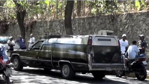 Coche funerario en Venezuela