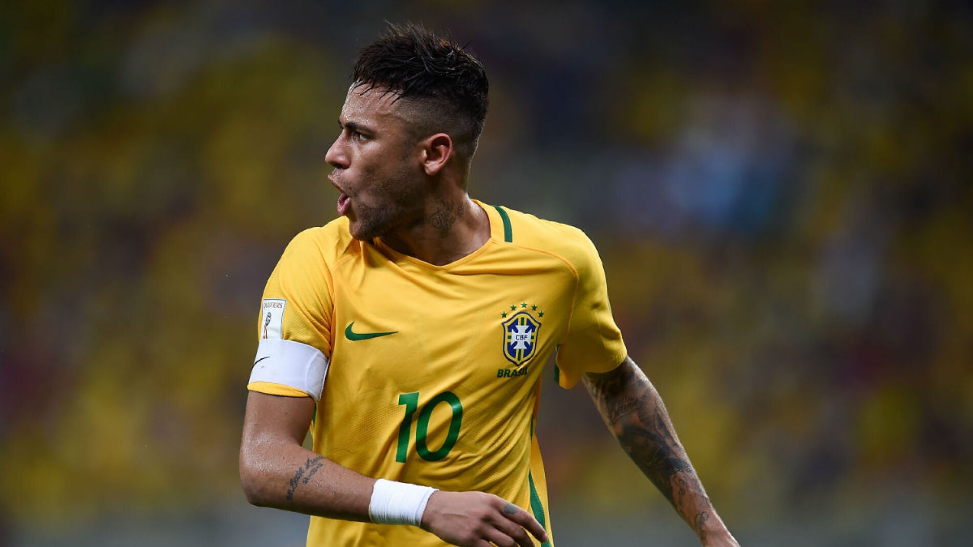 Neymar, en un partido con la selecci&oacute;n brasile&ntilde;a