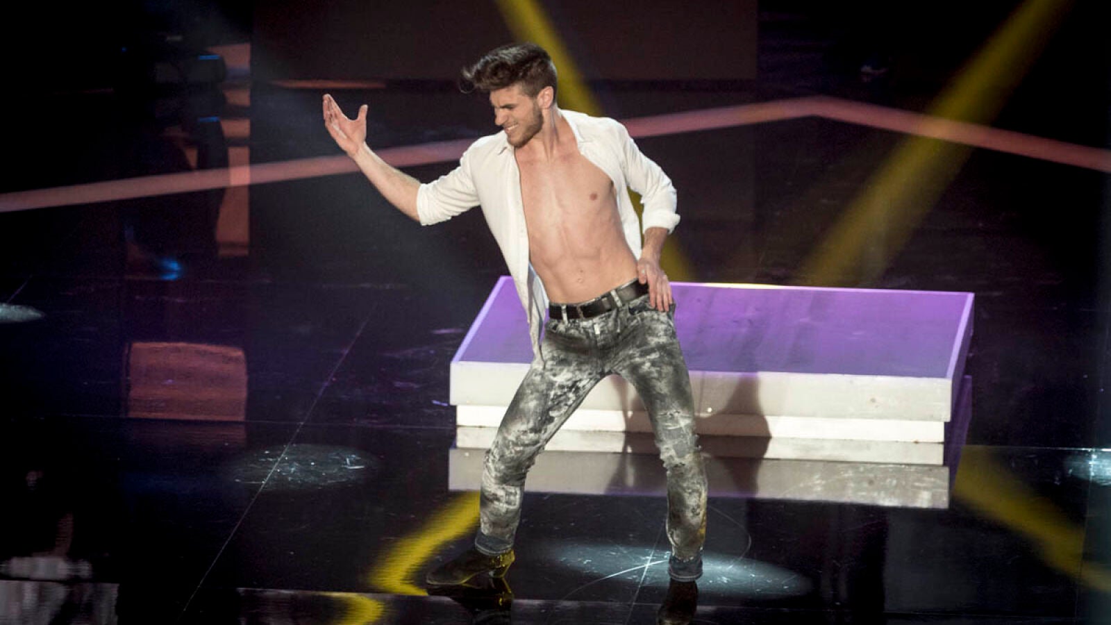 Manuel Ramírez calienta el plató de 'Top Dance' con 'La Mordidita' más flamenca