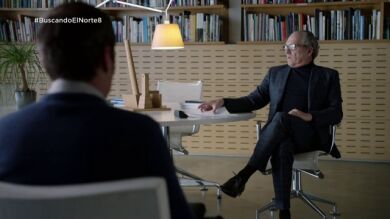 Lucas consigue un trabajo en el Instituto Cervantes