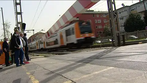 Un joven muere arrollado por un tren en la estación de Montcada Un joven muere arrollado por un tren en la estación de Montcada