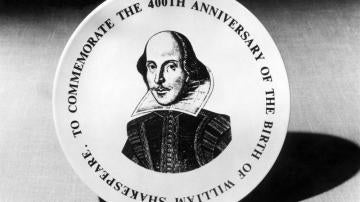 Medalla conmemorativa del IV Centenario del dramaturgo británico William Shakespeare