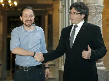 Iglesias con Puigdemont Iglesias con Puigdemont