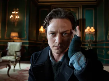 James McAvoy como el Profesor Xavier James McAvoy como el Profesor Xavier