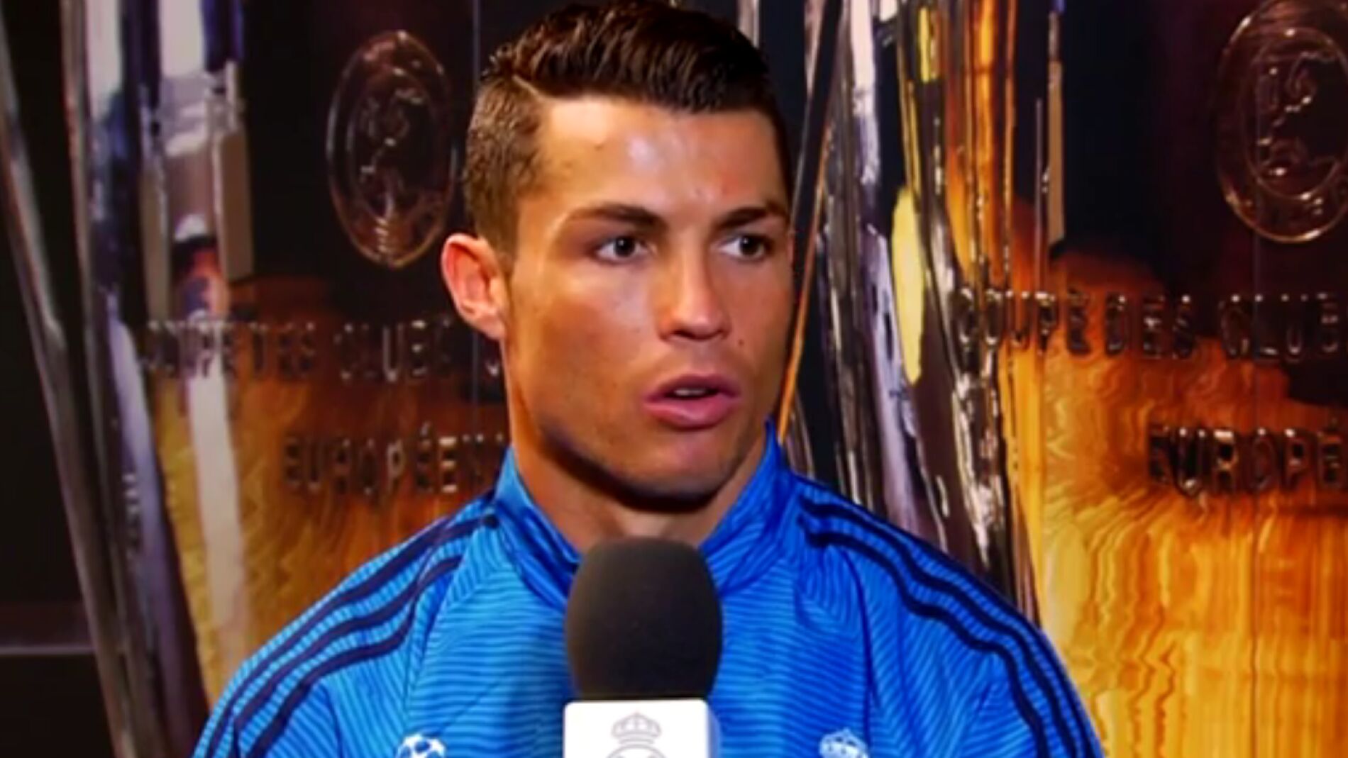 Cristiano Ronaldo habla con la televisi&oacute;n del Real Madrid