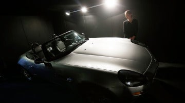 Réplica de BMW conducido por Pierce Brosnan en su papel de James Bond