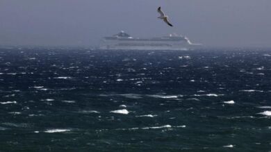 El verano se estrena con fuerte viento en Canarias, litoral oriental andaluz y en el Estrecho