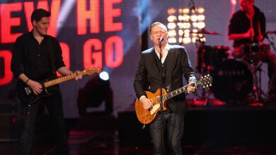 Bryan Adams cancela un concierto en Misisipi en protesta por una ley contra el colectivo gay