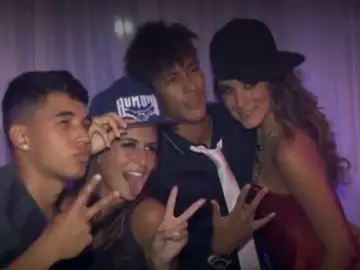 Neymar, en una fiesta Neymar, en una fiesta