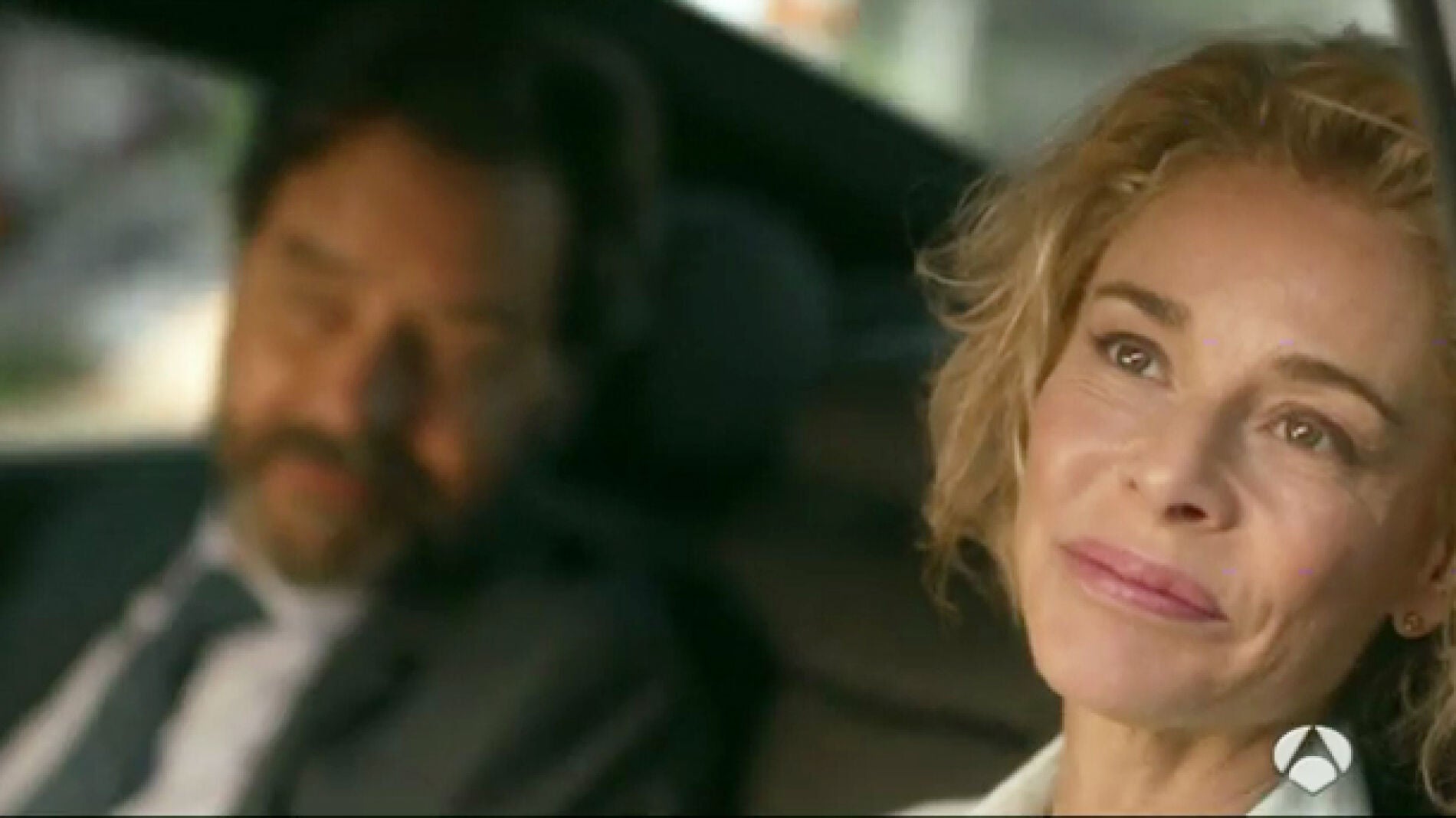 "Todo el mundo tiene un precio". Muy pronto, estreno de 'La Embajada' en Antena 3