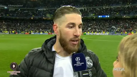 Sergio Ramos atiende a Susana Guasch Sergio Ramos atiende a Susana Guasch
