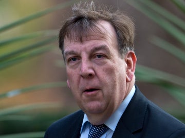 El ministro de Cultura británico, John Whittingdale