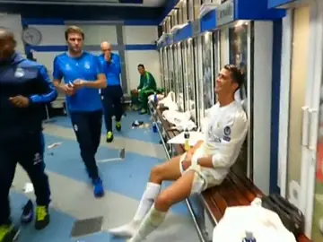 Cristiano, agotado en el vestuario tras el partido Cristiano, agotado en el vestuario tras el partido
