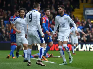 Vardy celebra un gol junto a Mahrez Vardy celebra un gol junto a Mahrez