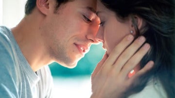 Expertos concluyen que los besos son beneficiosos para la salud 
