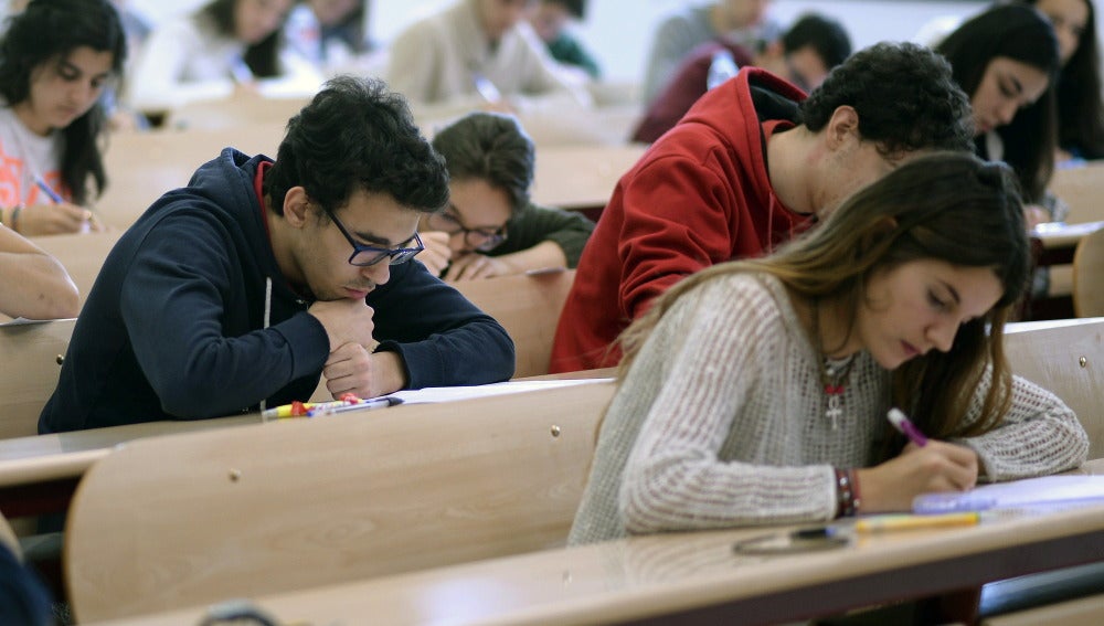 Un estudio recomienda que las clases empiecen a las 11 de ...