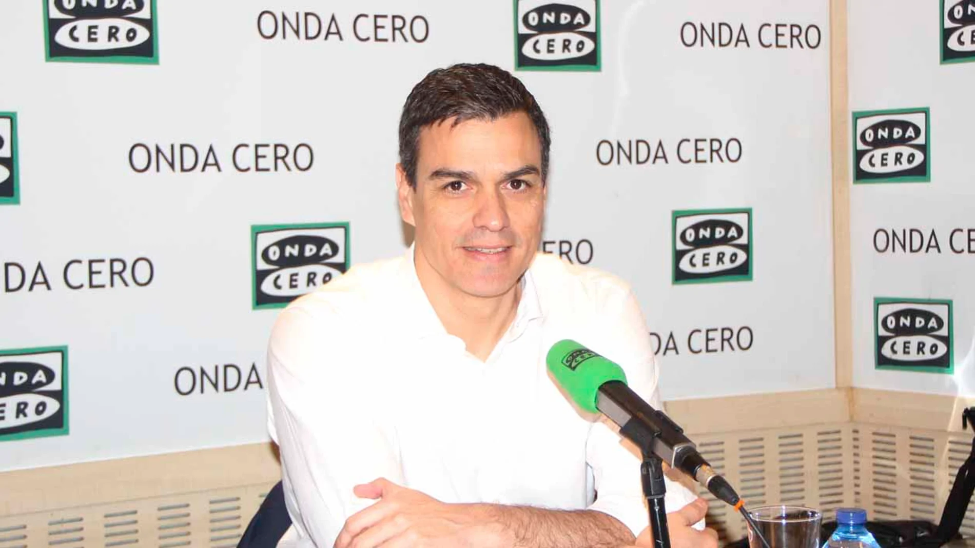 Pedro Sánchez durante una entrevista en Onda Cero Pedro Sánchez durante una entrevista en Onda Cero