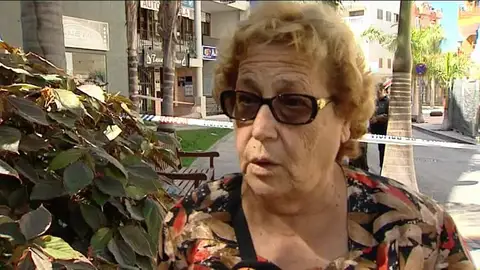 Una de las vecinas afectadas: "Fue impresionante, los escombros bloqueaban mi puerta" Una de las vecinas afectadas: "Fue impresionante, los escombros bloqueaban mi puerta"