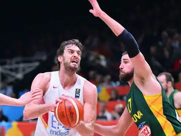 Pau Gasol, en acción en la última final del Eurobasket Pau Gasol, en acción en la última final del Eurobasket
