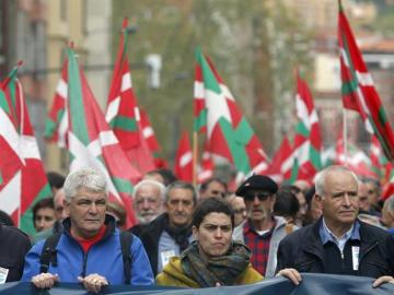 Marcha multitudinaria en Bilbao a favor de los presos de ETA