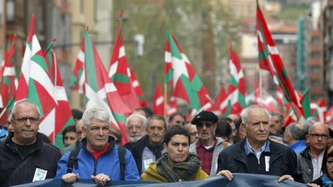 Marcha multitudinaria en Bilbao a favor de los presos de ETA