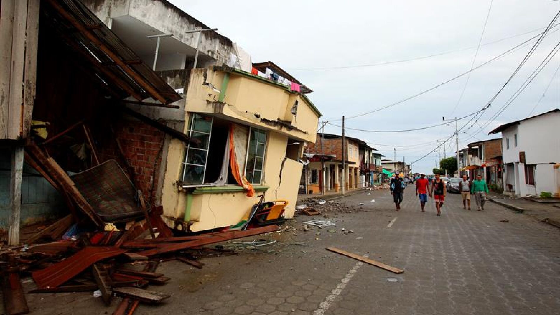 Estado en el que se encuentran los edificios de Pedernales, en Ecuador