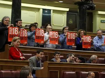 ERC pide bajar de 18 a 16 años la edad mínima con derecho a voto ERC pide bajar de 18 a 16 años la edad mínima con derecho a voto