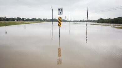 Las fuertes lluvias en Texas dejan al menos ocho fallecidos