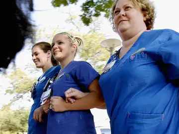 Enfermeras en un hospital Enfermeras en un hospital