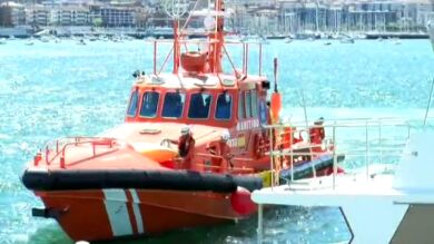 Rescatan a 23 escolares que fueron arrastrados mar adentro en Bilbao