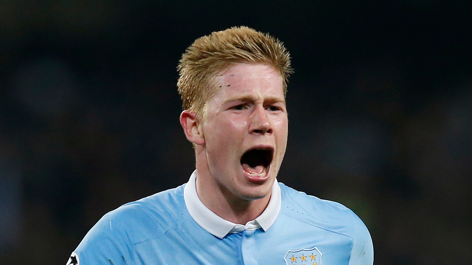 Kevin De Bruyne celebra un gol con el Manchester City