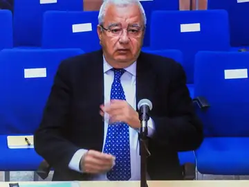 Declaración como testigo el expresidente del Valencia C.F. Francisco Roig Declaración como testigo el expresidente del Valencia C.F. Francisco Roig
