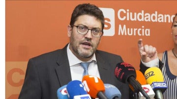 El portavoz del grupo parlamentario de Ciudadanos (C's) en el Parlamento de Murcia, Miguel Sánchez