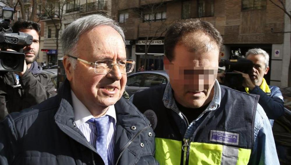 Miguel Bernard, secretario general del sindicato Manos Limpias, tras su detención