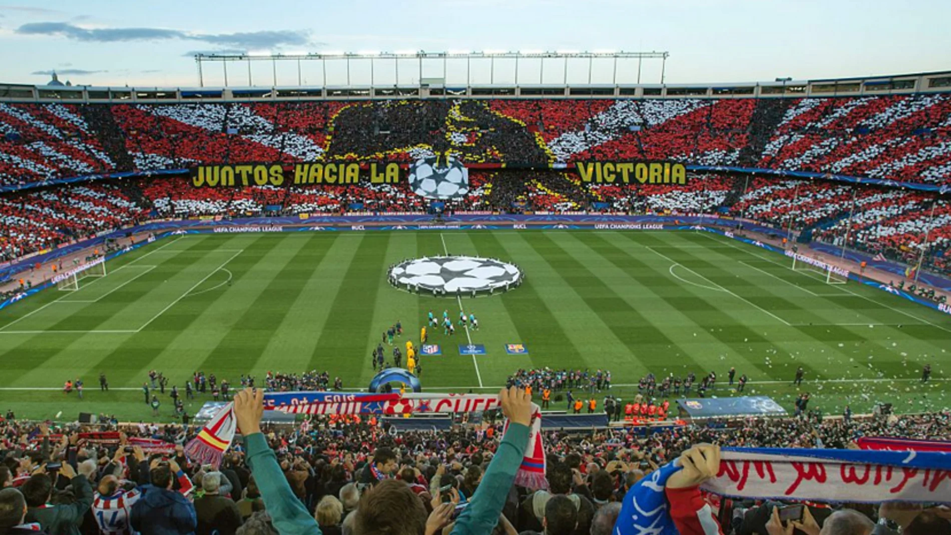 El Vicente Calderón durante un partido de Champions League