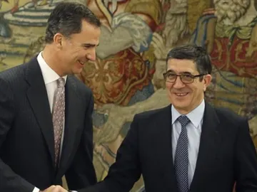 El Rey Felipe junto a Patxi López El Rey Felipe junto a Patxi López