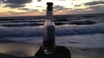 Botella encontrada en una playa de Florida