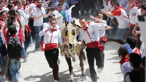 Carrera de Caballos del Vino Carrera de Caballos del Vino