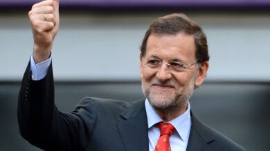 Rajoy dice al Financial Times que si es reelegido el 26-J se puede 